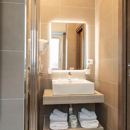 Diamond Vatican Konukevi 4*