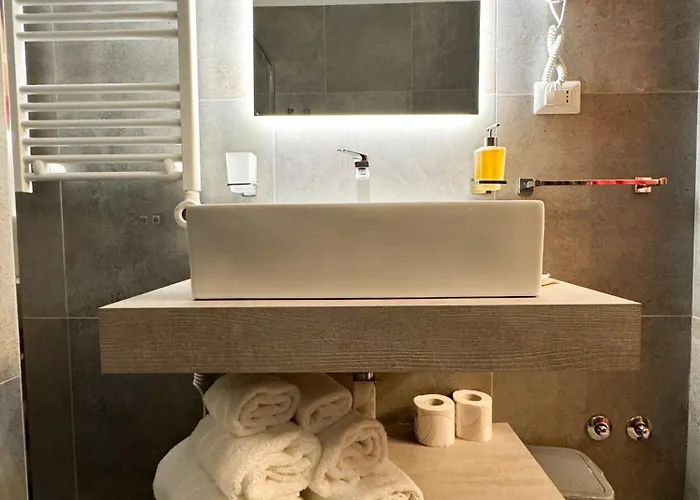 Konukevi Diamond Vatican 4*