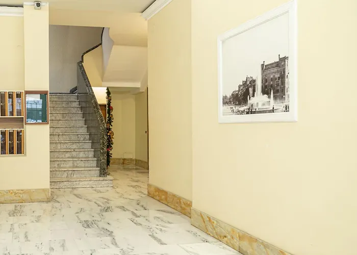 Diamond Vatican Konukevi